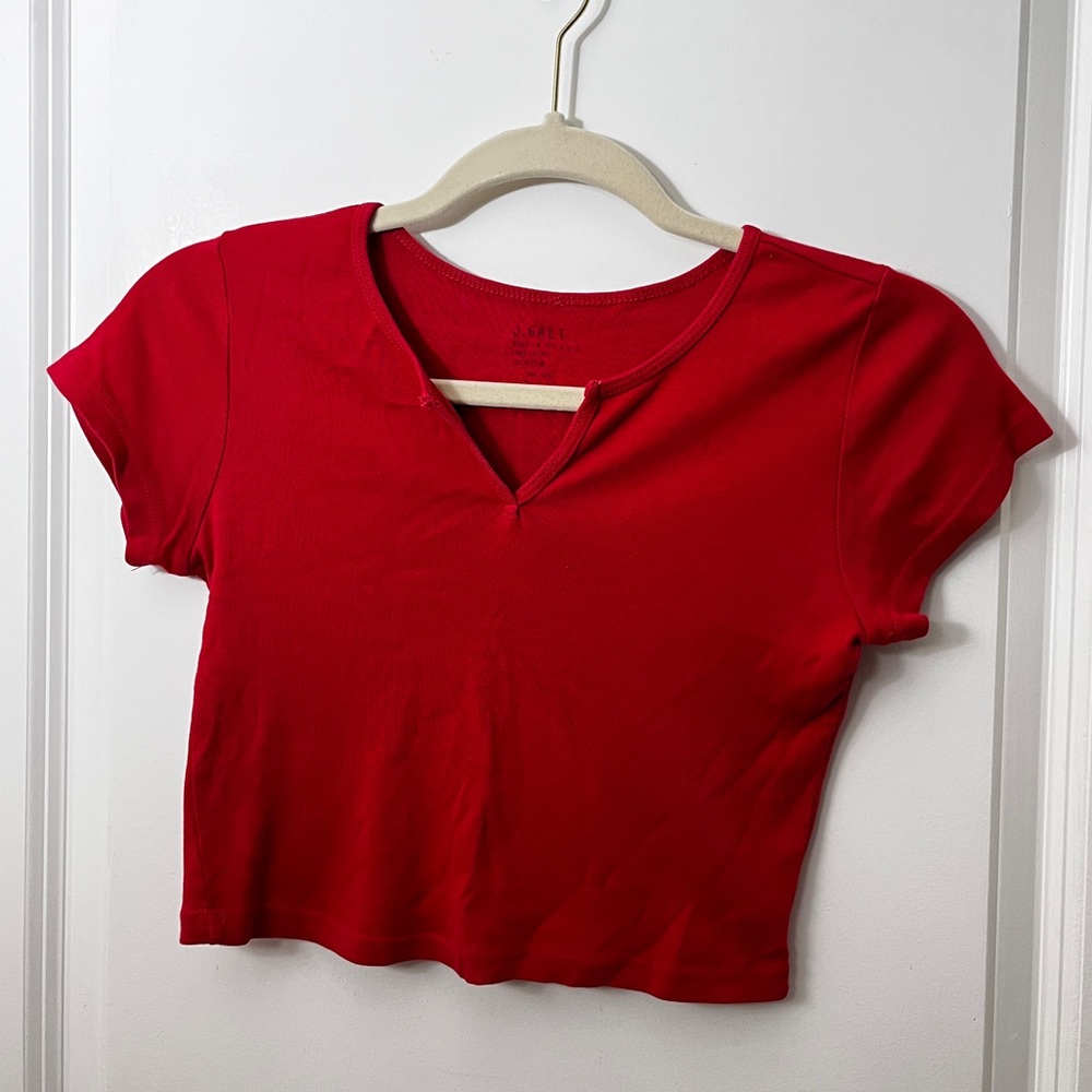 Brandy Melville Ashlyn V Notch Crop Top